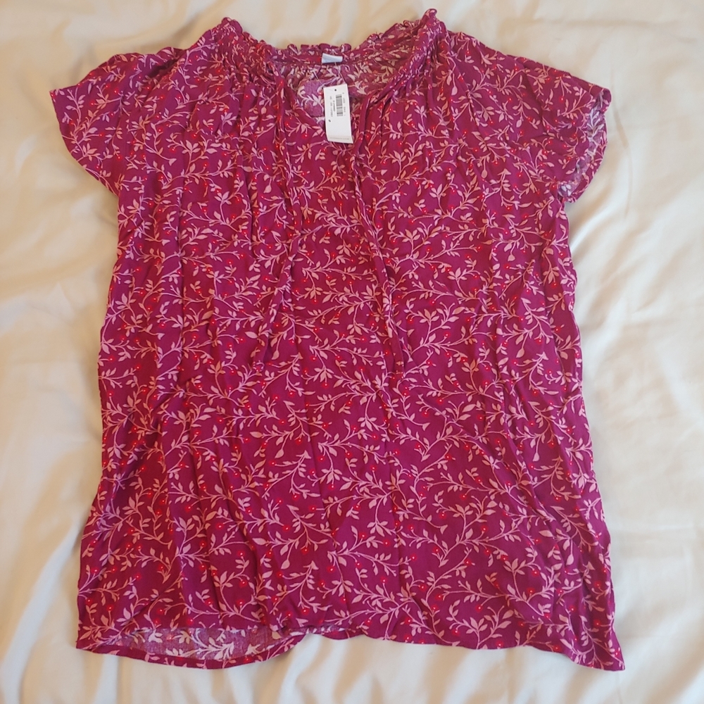 NWT Old Navy short sleeve blouse